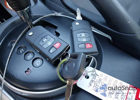 2005 Mazda Rx-8 Sport Automatic из США, поврежденный, VIN JM1FE17N450145889